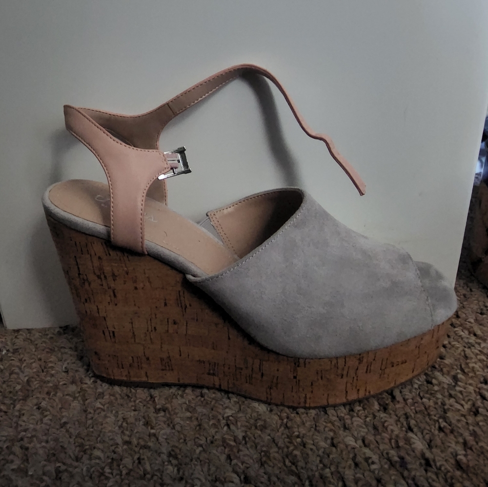 Platform wedge heel